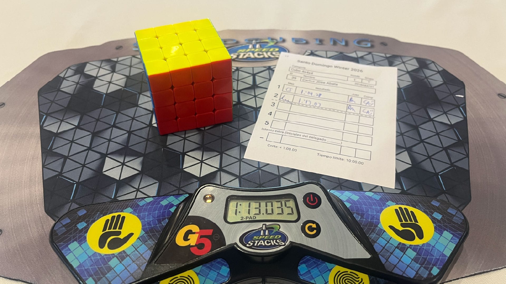 My two 4x4 solves in SD Winter 2026. A 1:04.28 and a 1:13.03.