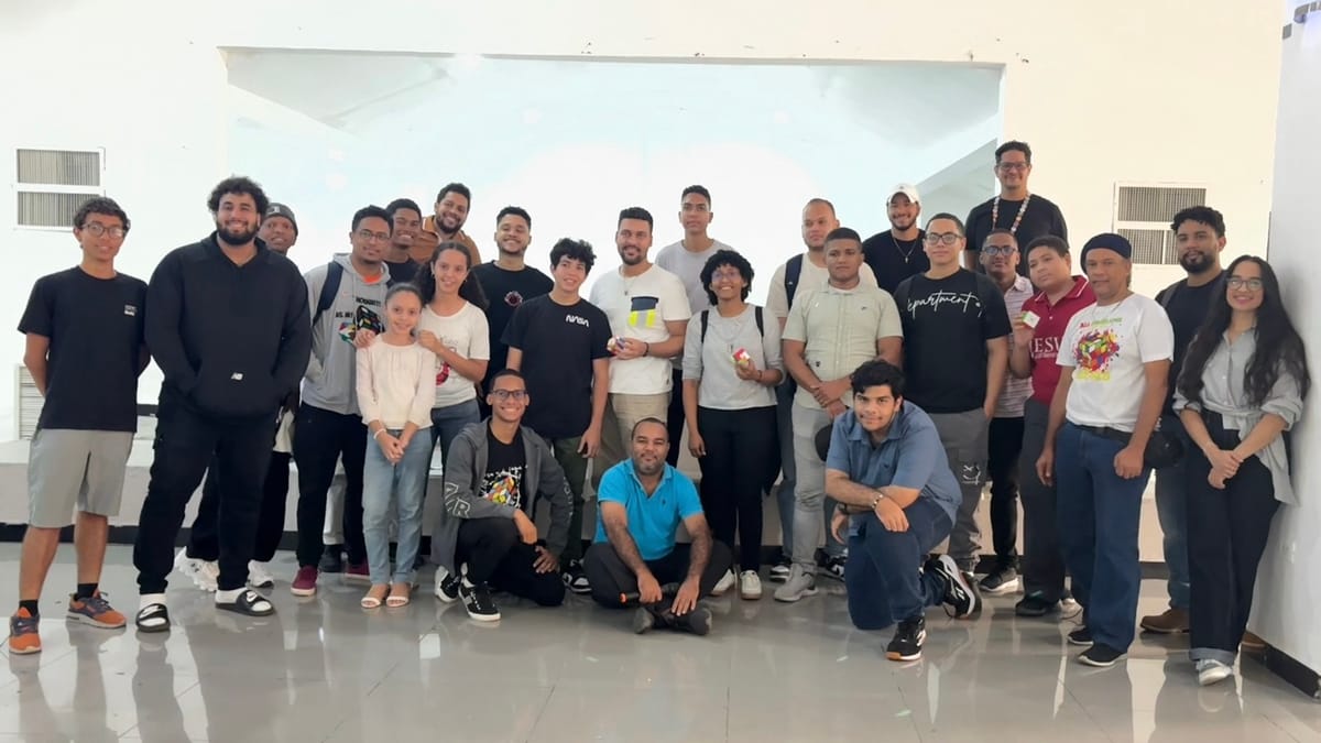 The group picture we took at the end of SD Otoño 2025.